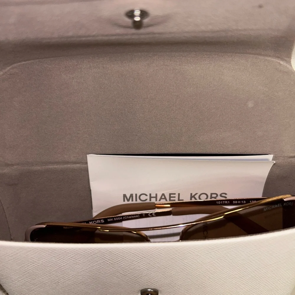 MK WOMENS SUNGLASSES - Picture 6 of 9